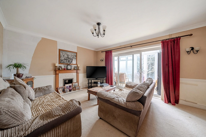 4 bedroom  detached house for sale