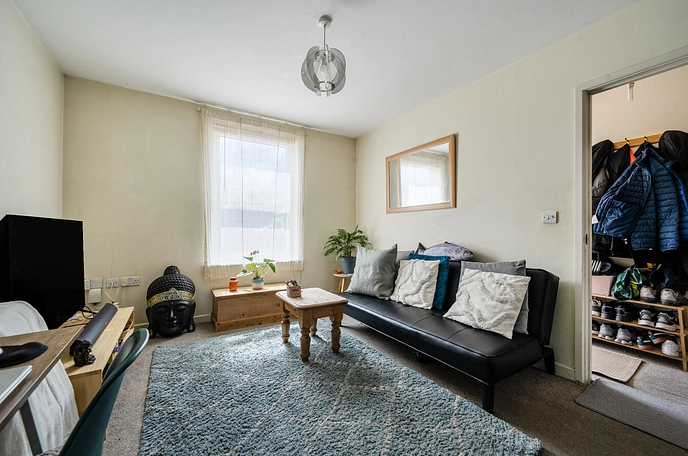 4 bedroom  terraced house for sale