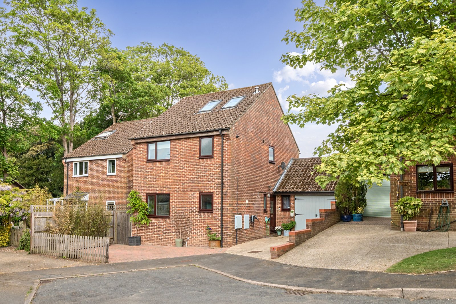 4 bedroom house for sale