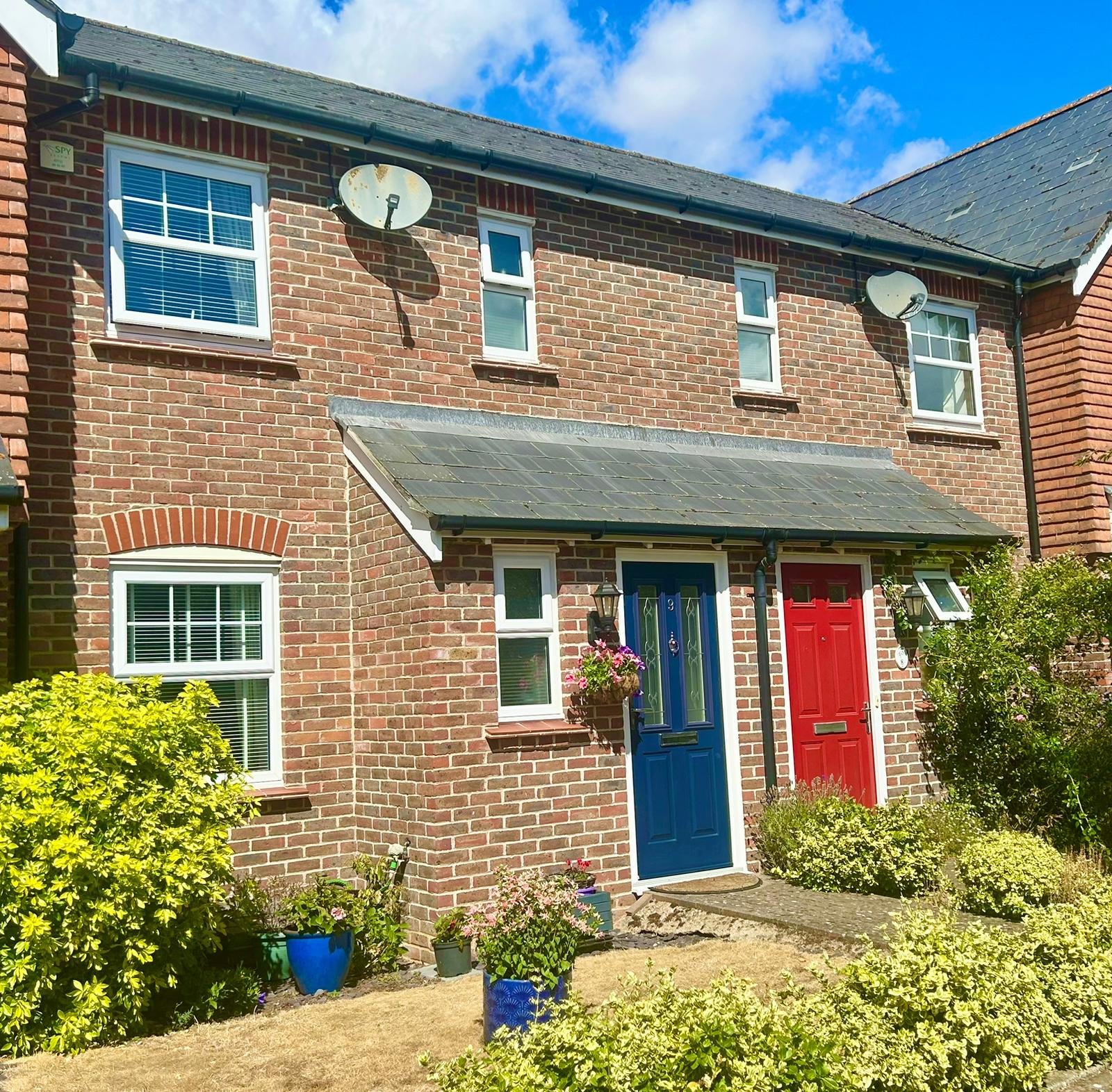 2 bedroom terraced house for sale