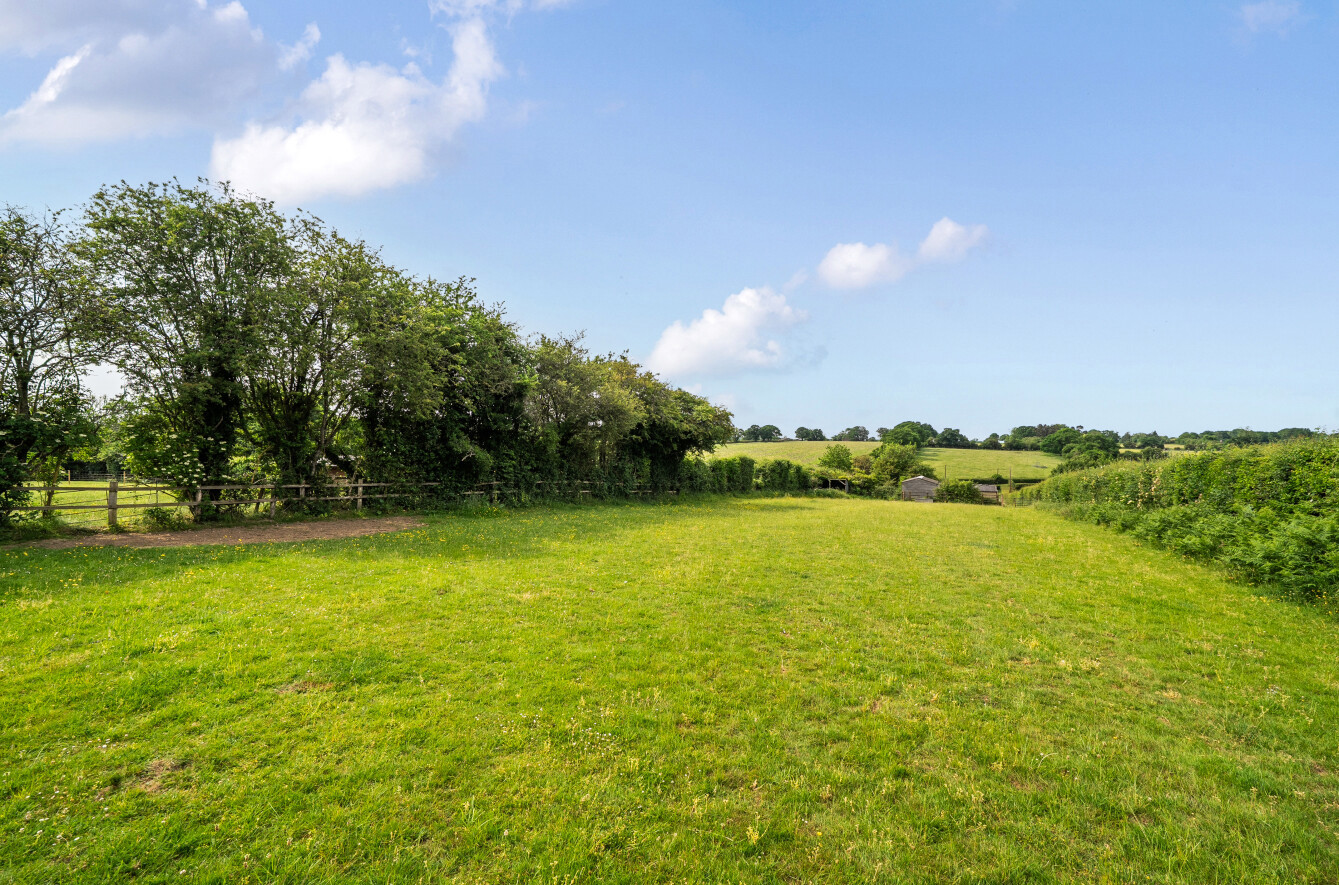 3 bedroom  detached bungalow for sale