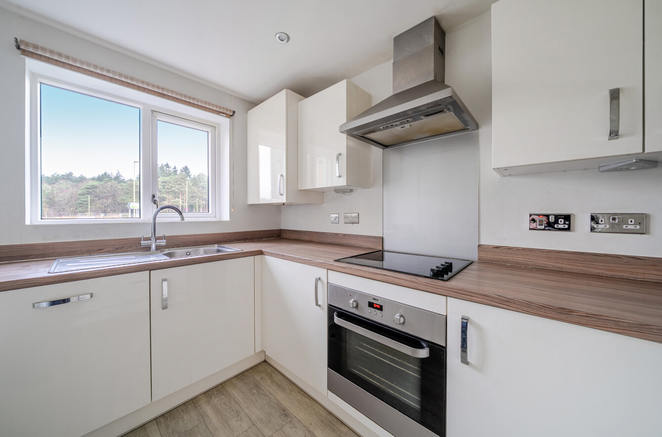 2 bedroom house for sale