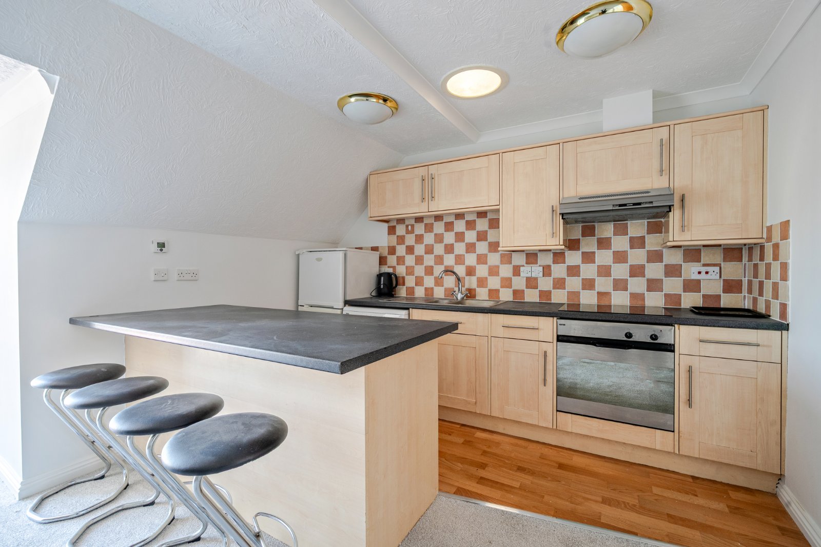 1 bedroom apartment for sale