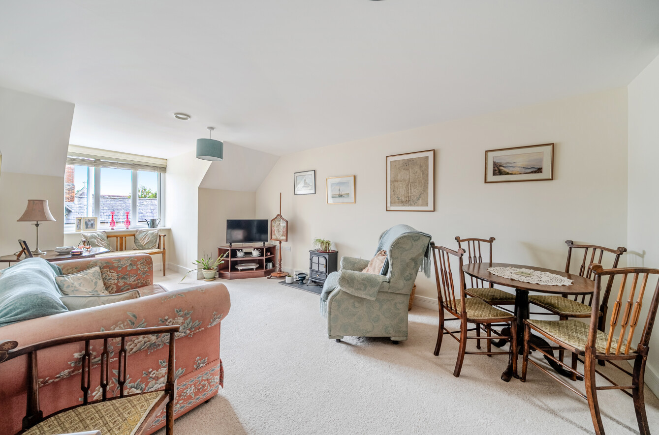 1 bedroom apartment for sale