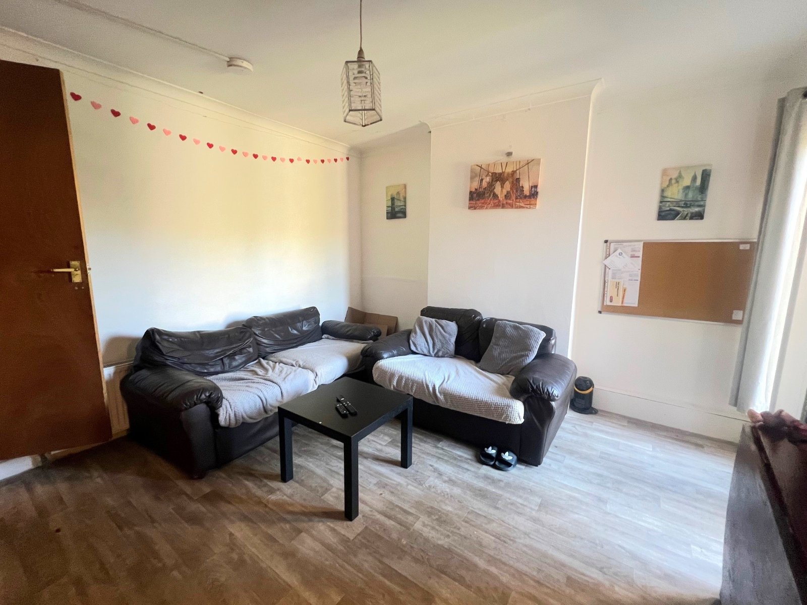 4 bedroom terraced house to rent