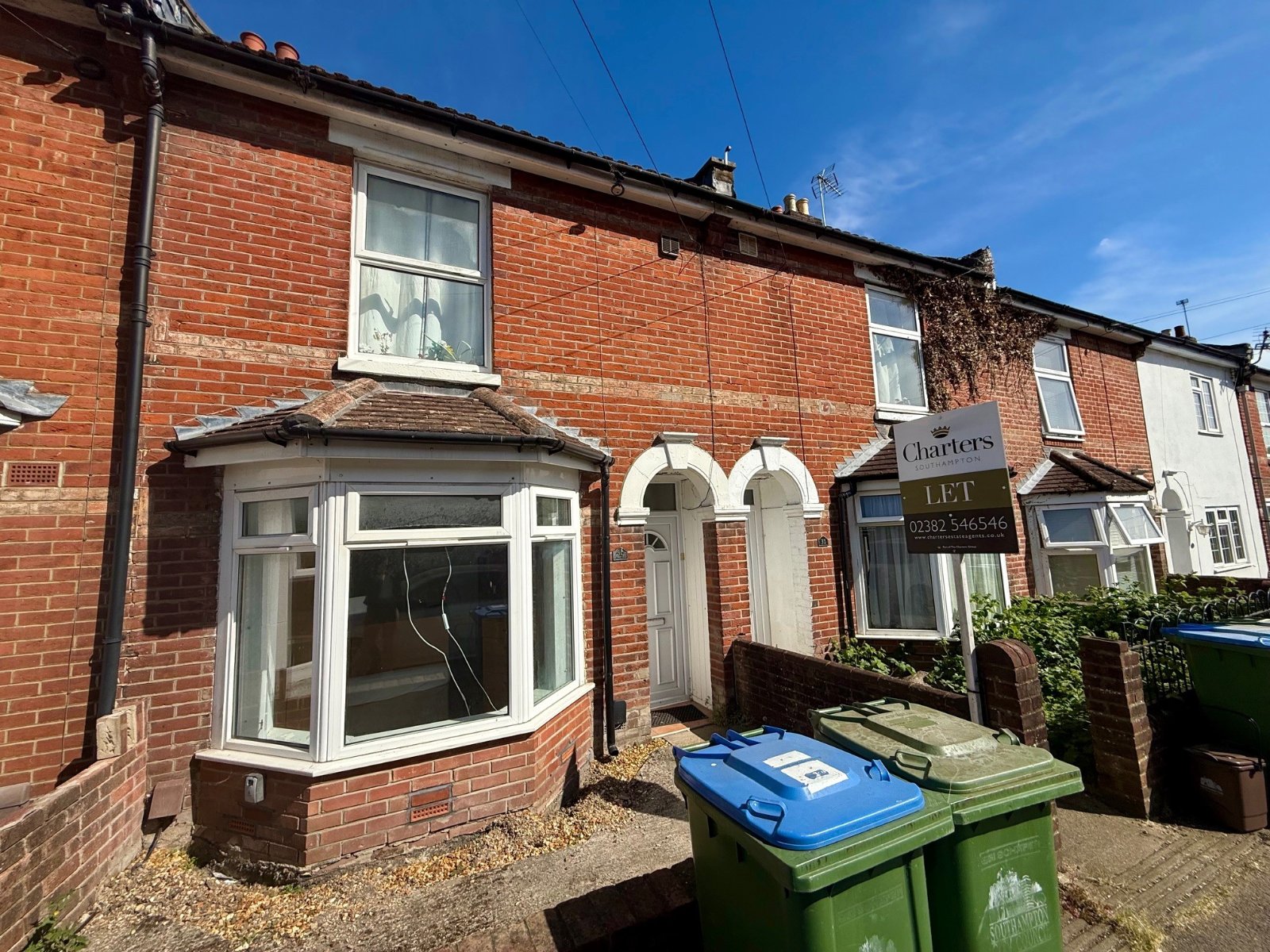 4 bedroom  terraced house to rent