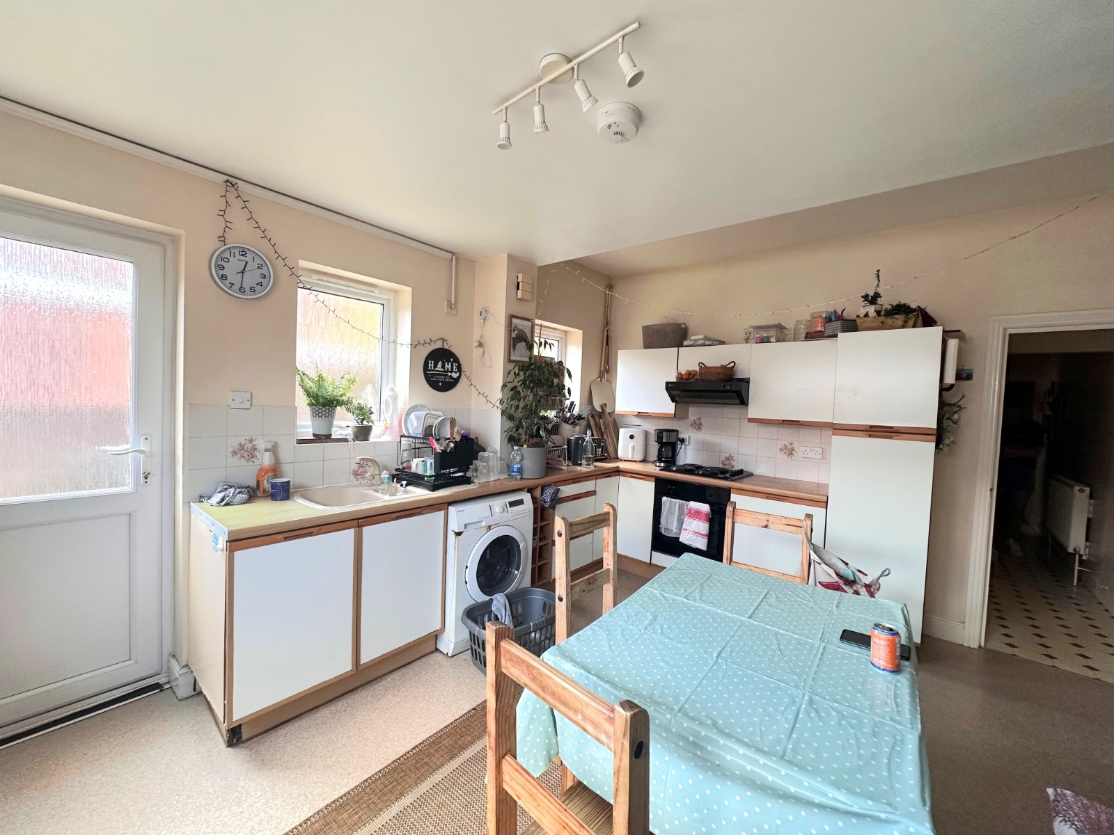 3 bedroom apartment to rent