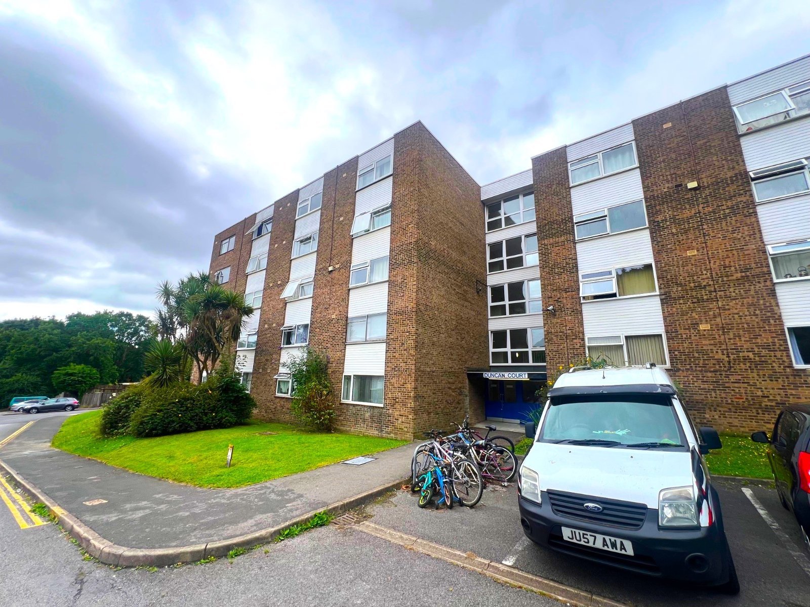 1 bedroom apartment to rent