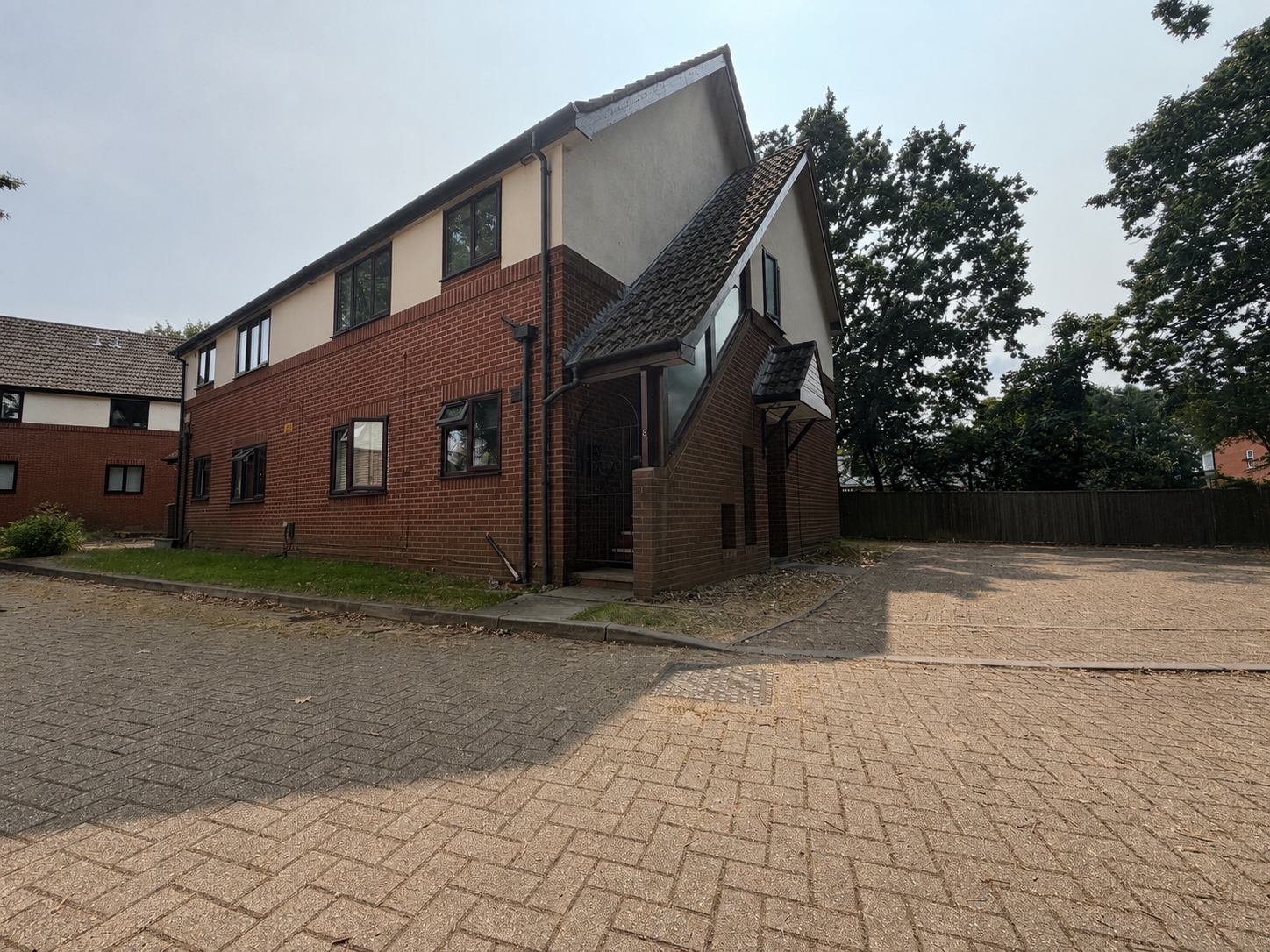 2 bedroom apartment to rent