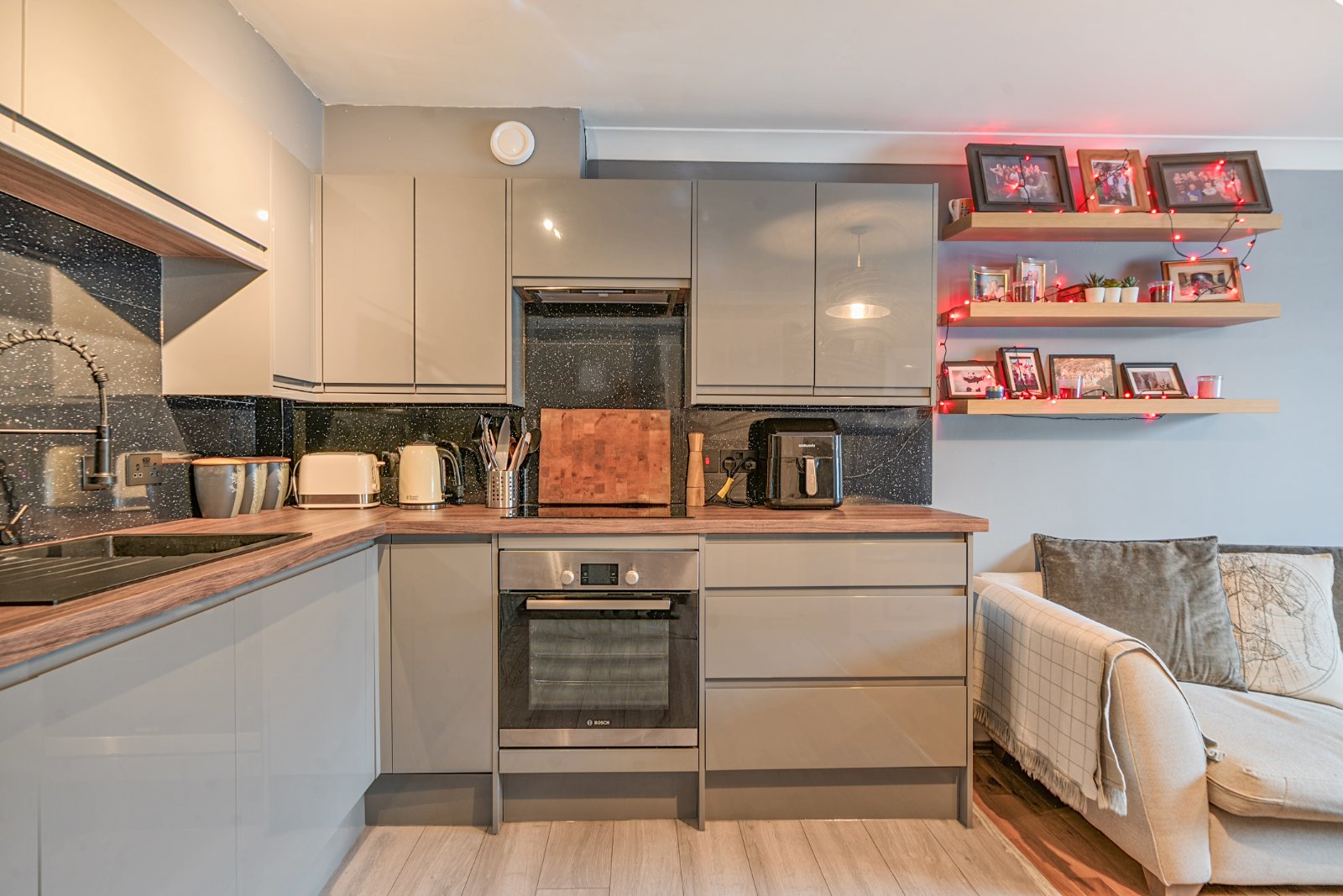 2 bedroom apartment to rent