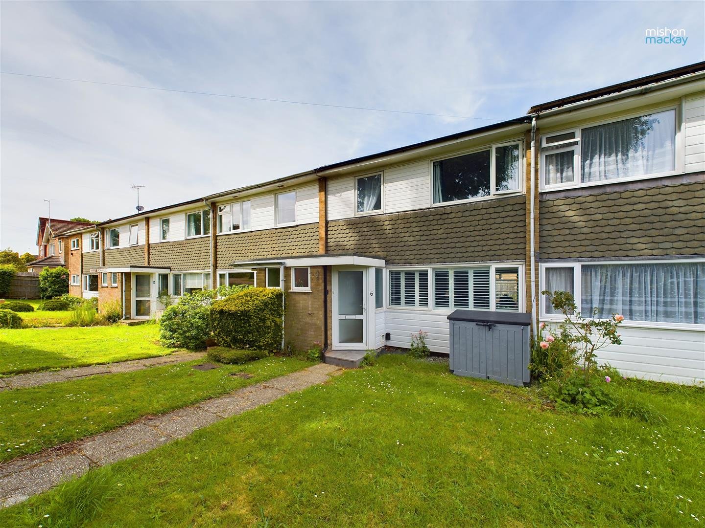 3 bedroom  terraced house to rent
