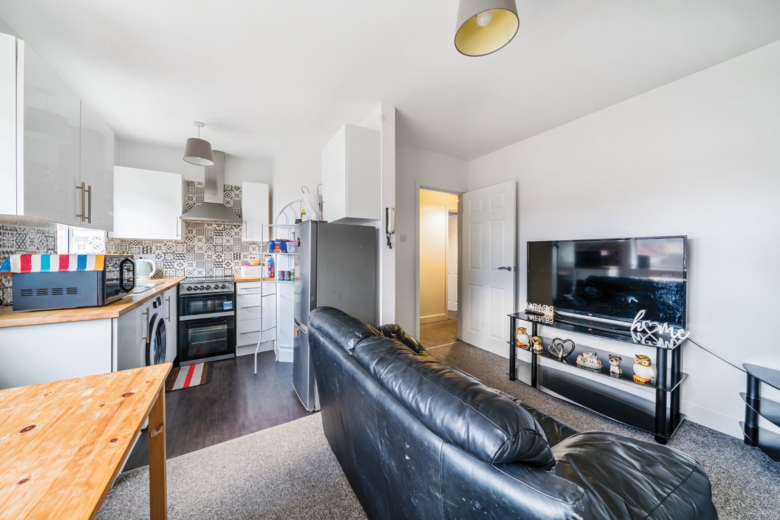 2 bedroom apartment for sale