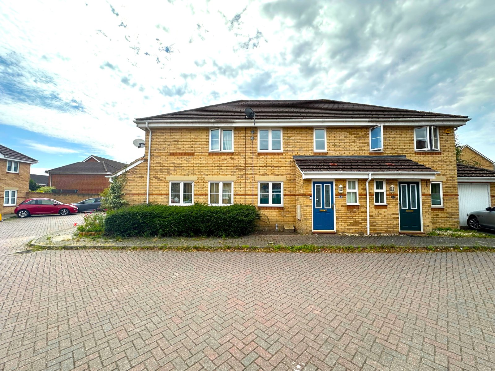 3 bedroom  terraced house to rent
