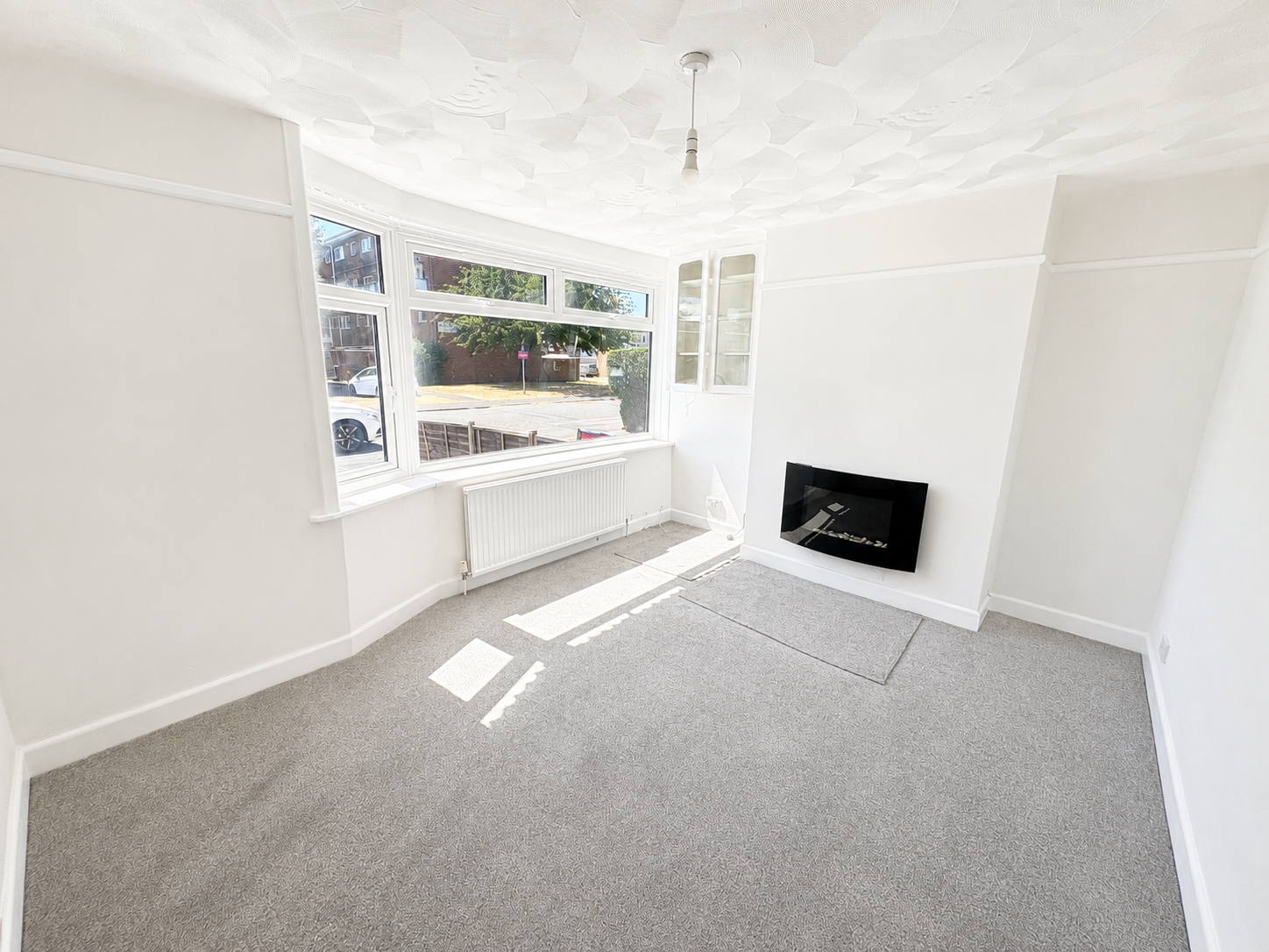 3 bedroom  terraced house to rent