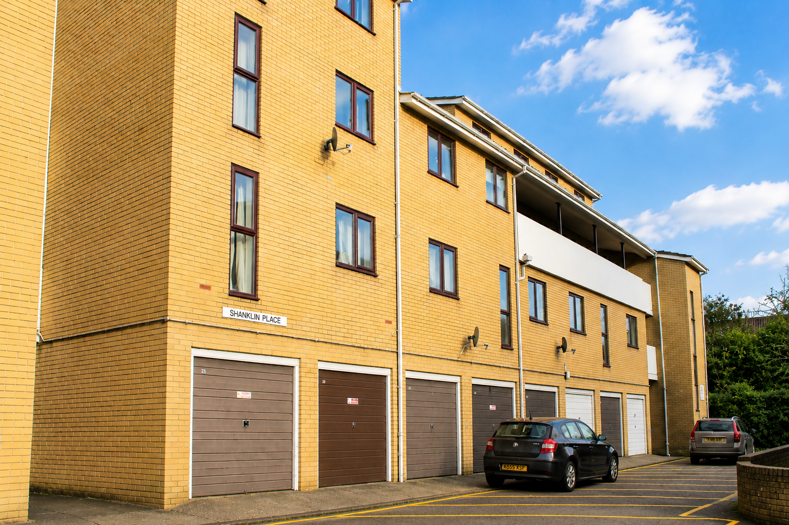 2 bedroom apartment to rent