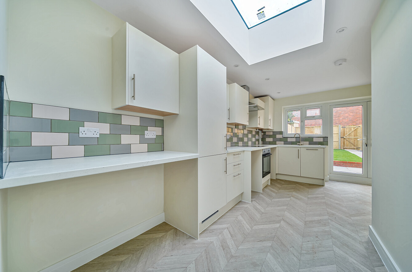 2 bedroom terraced house to rent