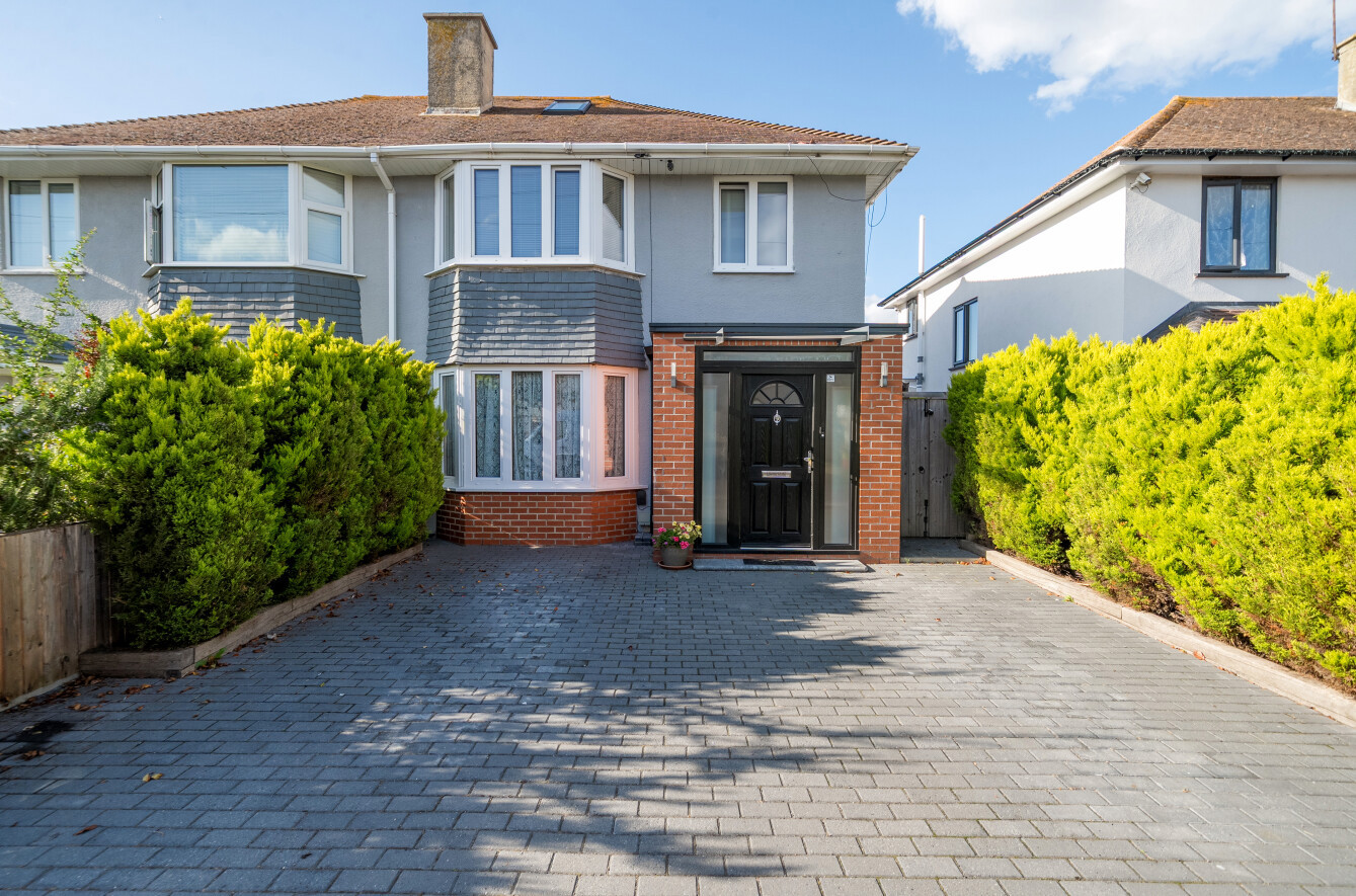 4 bedroom semi-detached house for sale