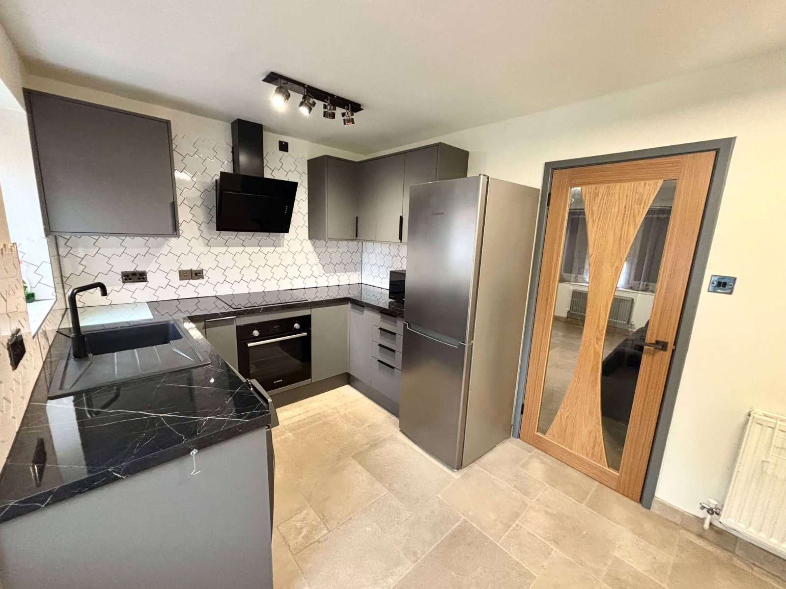 2 bedroom terraced house to rent