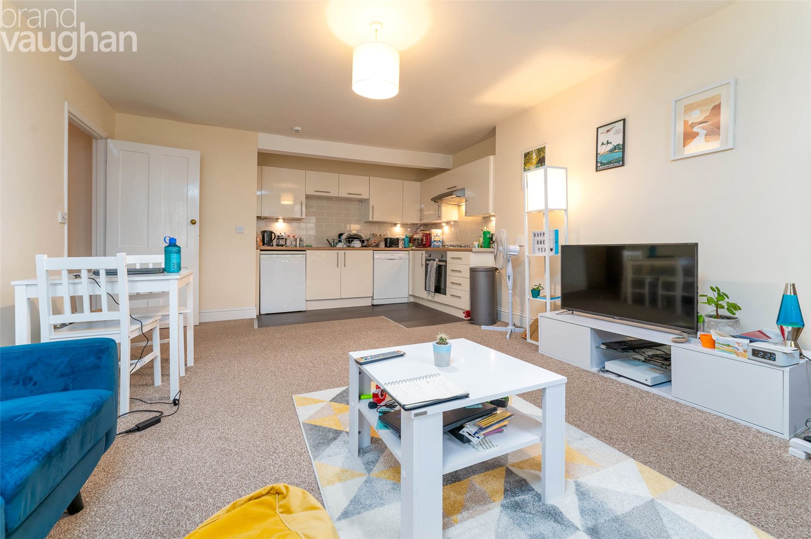 2 bedroom apartment to rent