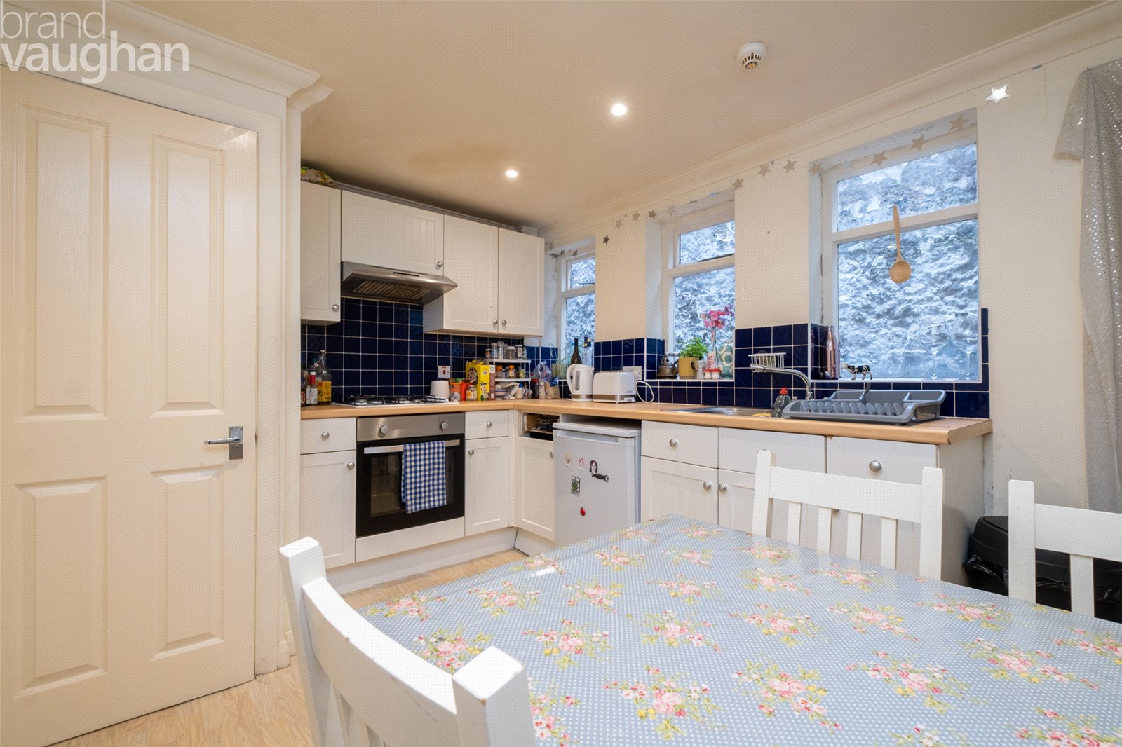 3 bedroom apartment to rent