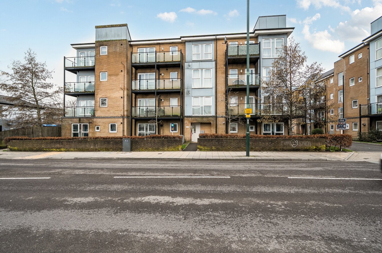 2 bedroom apartment to rent