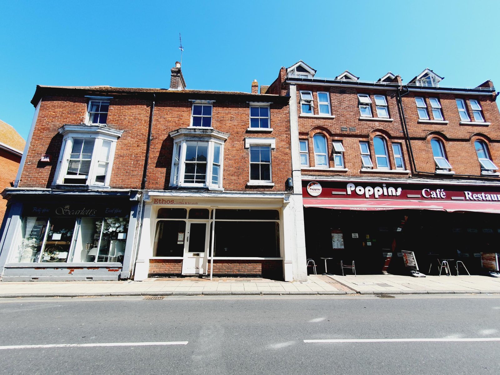 3 bedroom apartment to rent