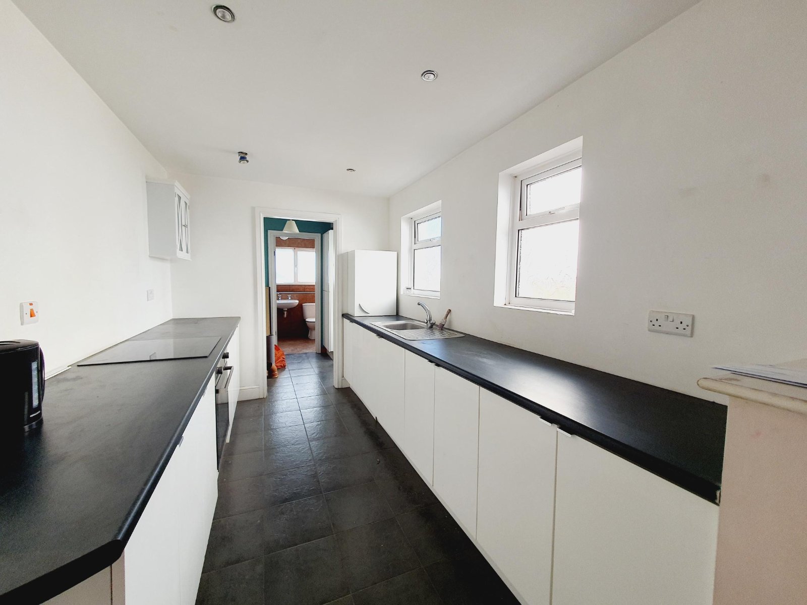 2 bedroom terraced house to rent