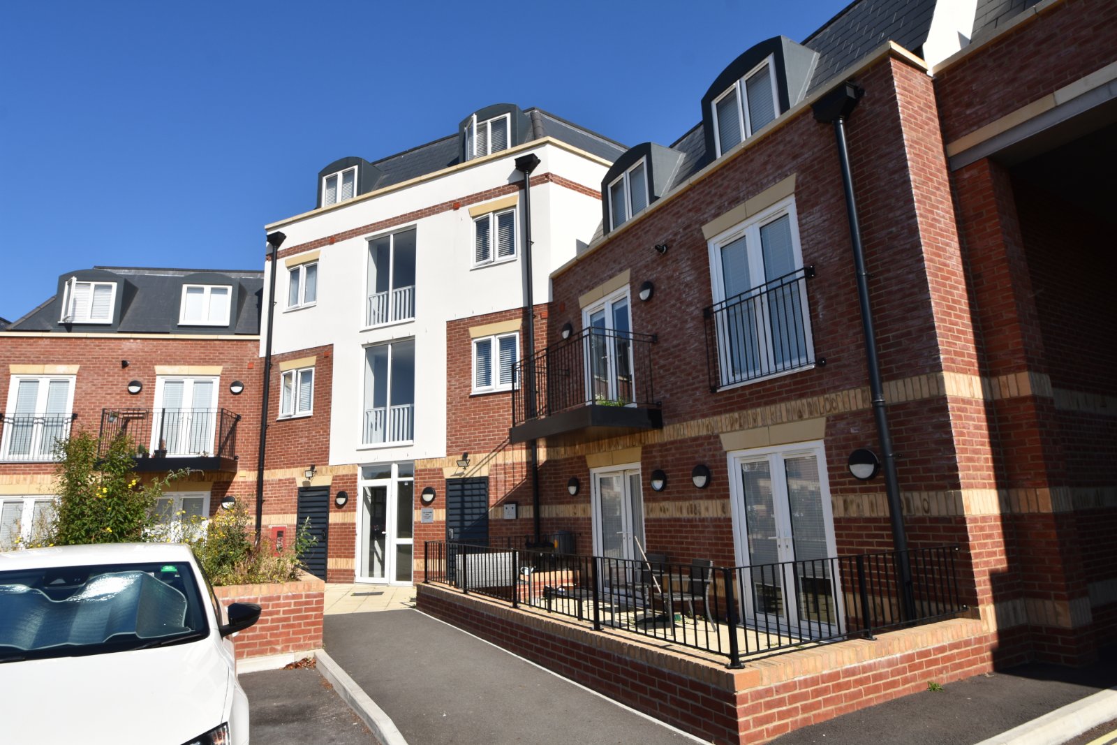 1 bedroom apartment to rent