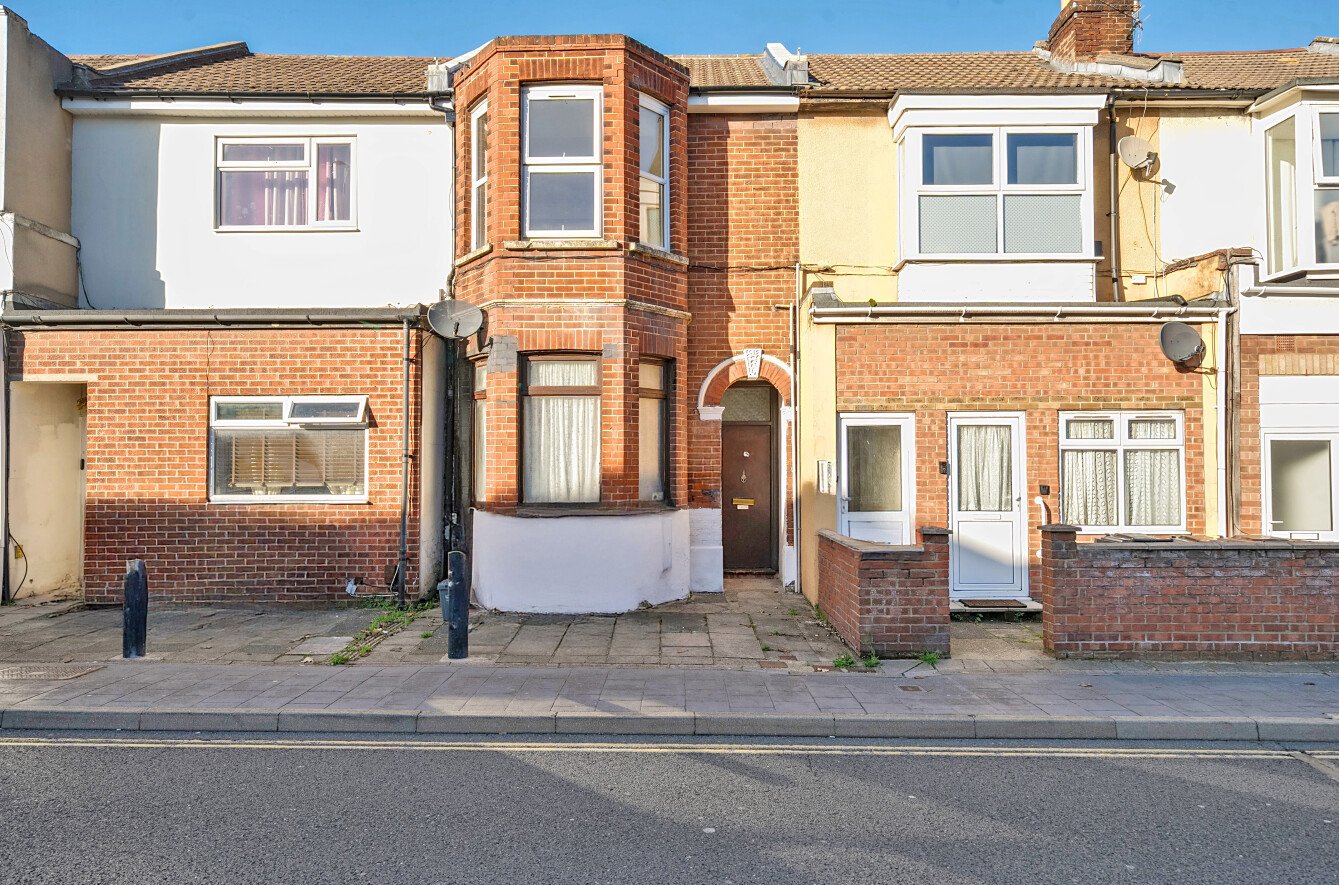 2 bedroom apartment to rent