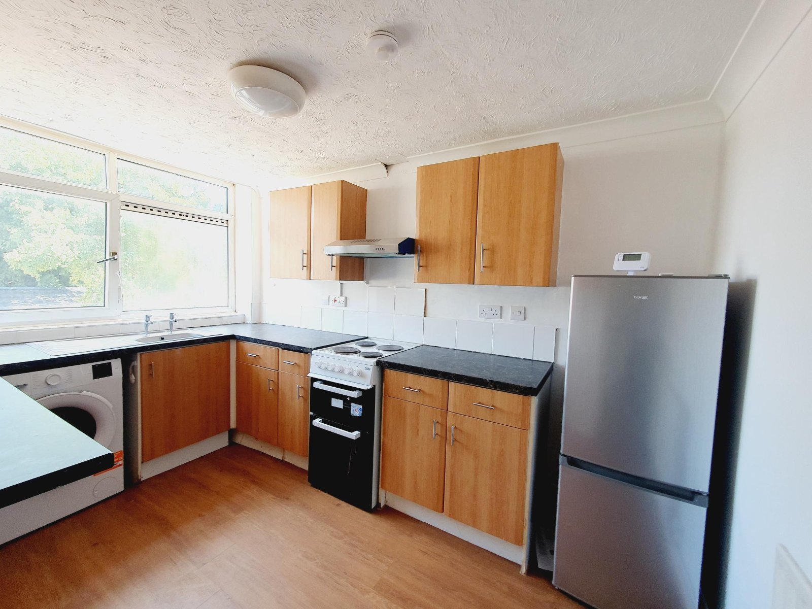 3 bedroom apartment to rent