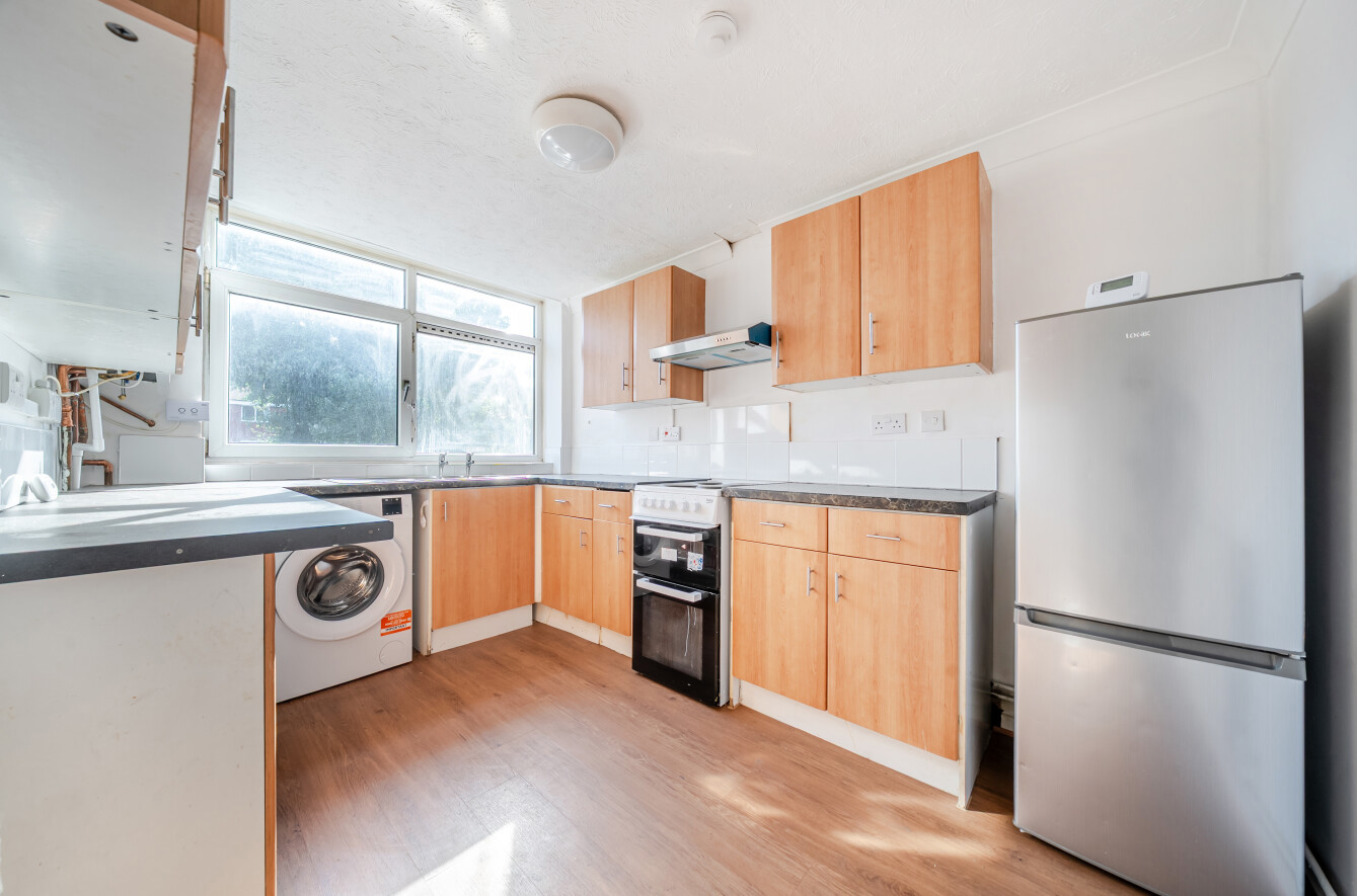3 bedroom apartment to rent