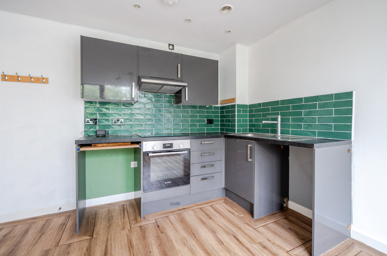 2 bedroom apartment to rent