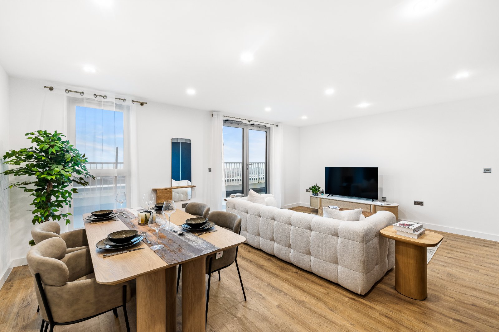 2 bedroom apartment for sale