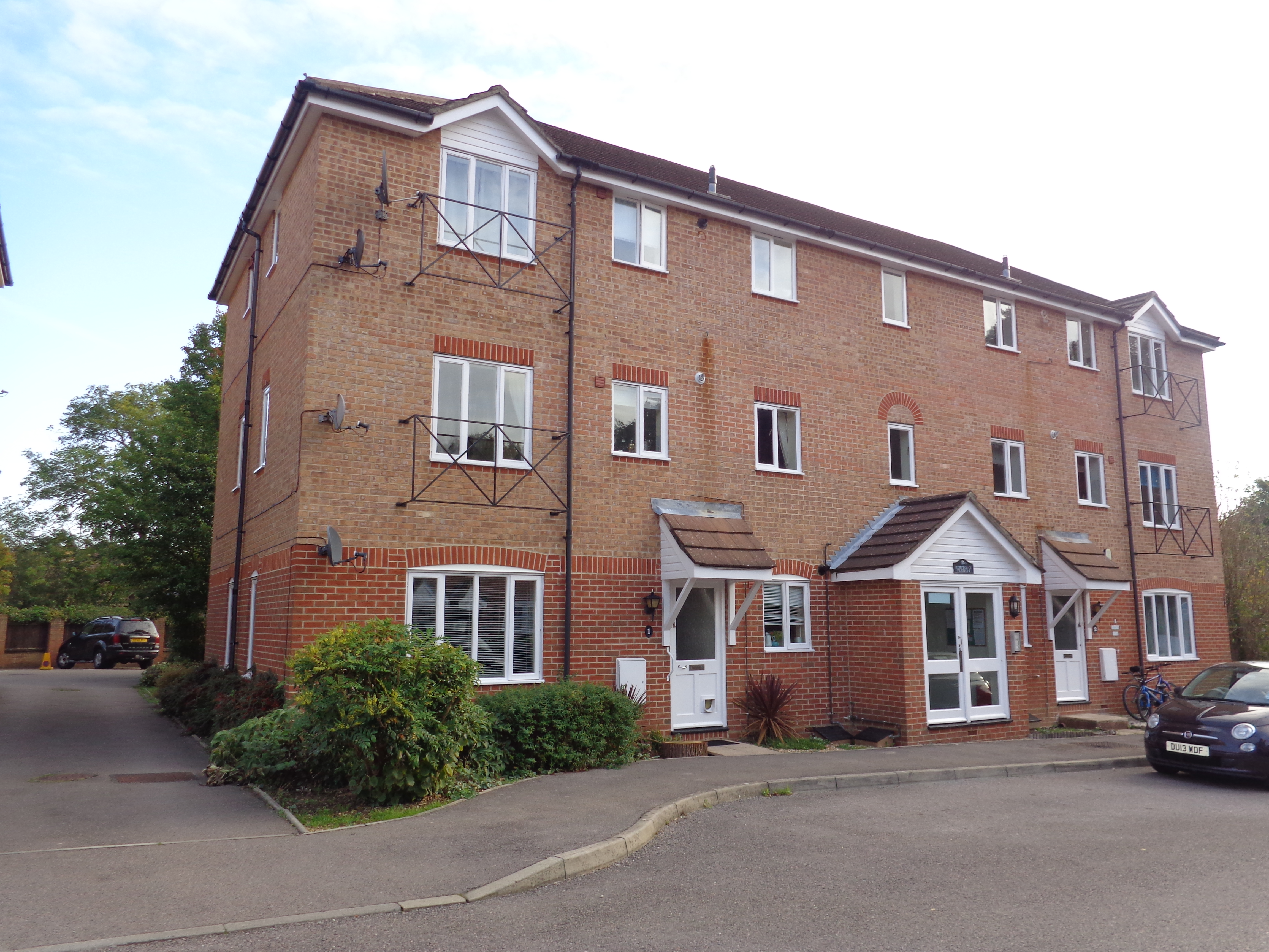2 bedroom apartment to rent