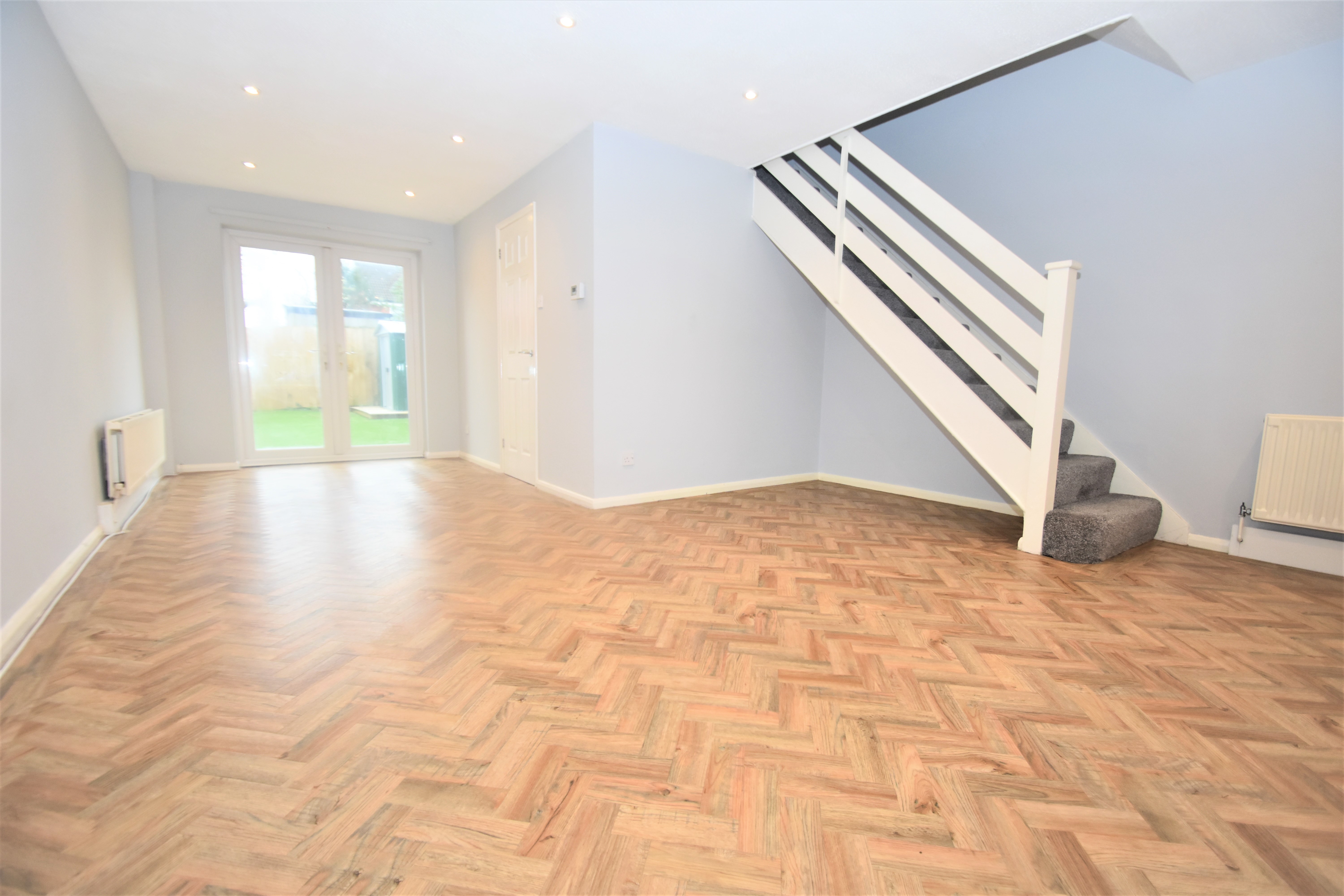2 bedroom terraced house to rent
