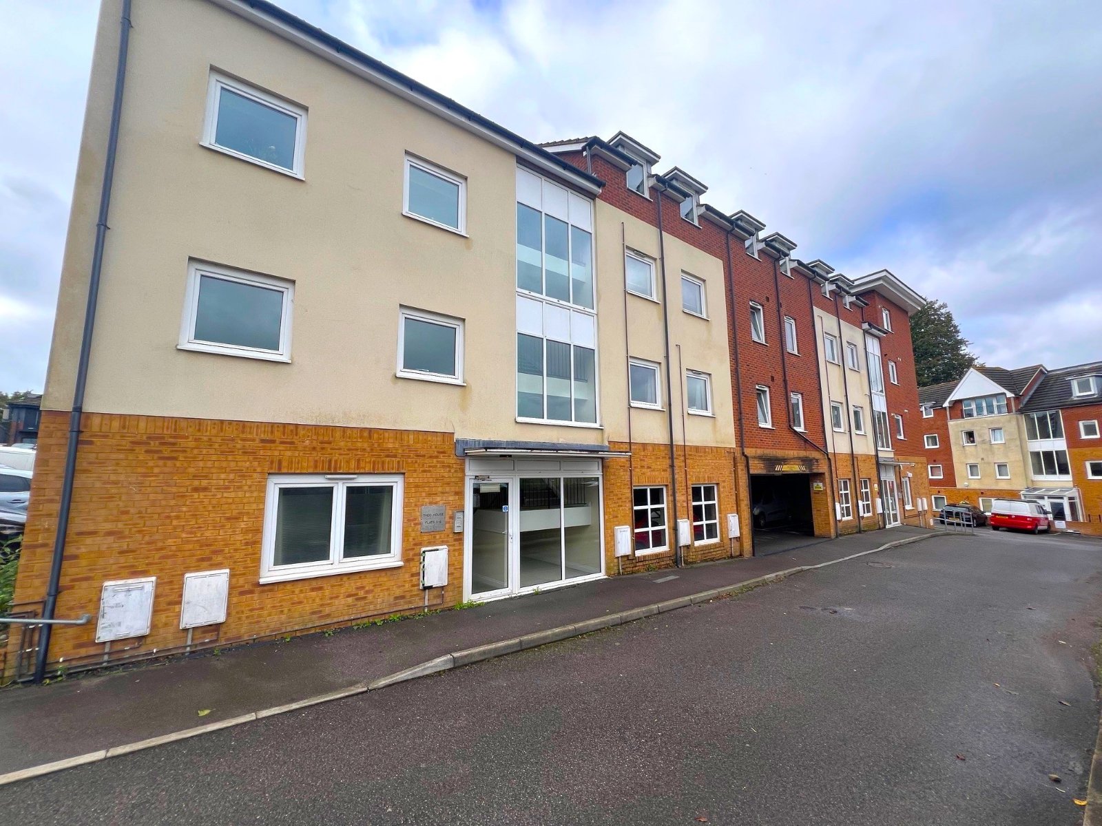 1 bedroom apartment to rent