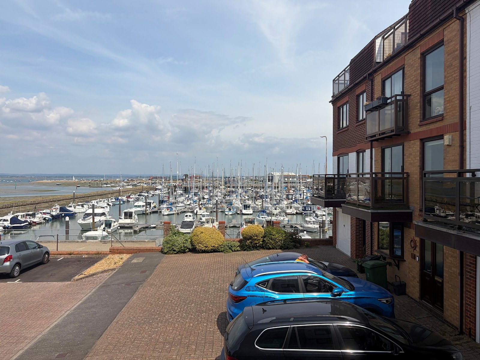 2 bedroom apartment to rent