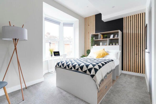 7 bedroom terraced house to rent