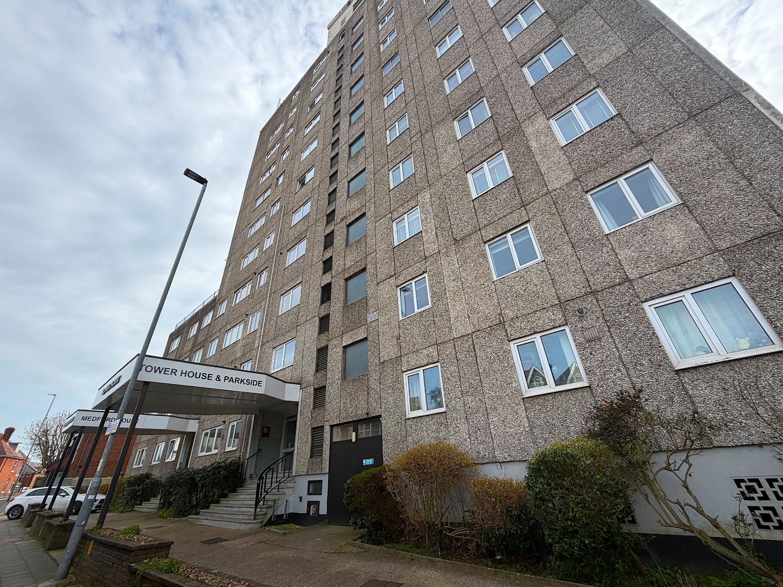 2 bedroom apartment to rent