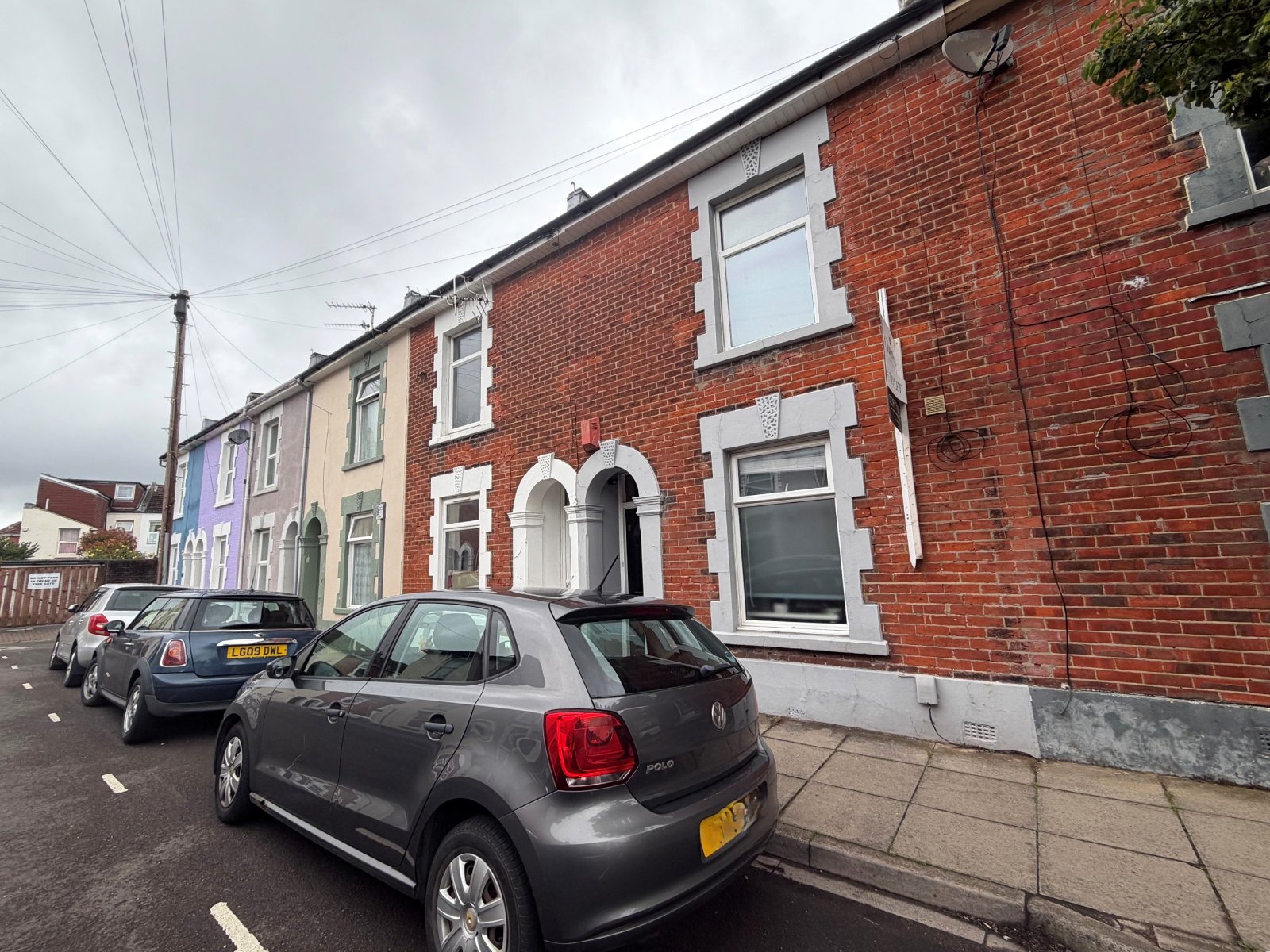 5 bedroom terraced house to rent