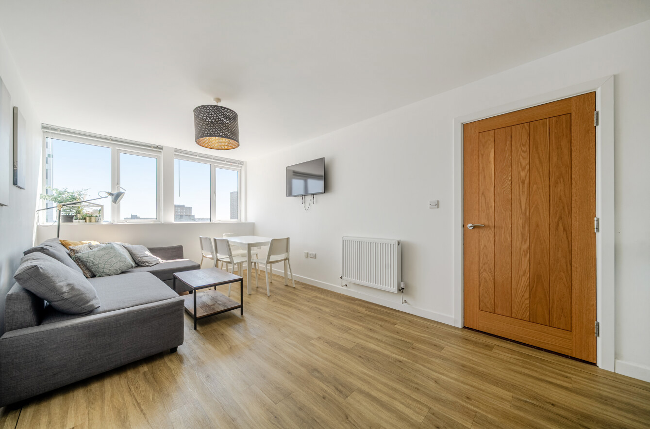 2 bedroom apartment to rent