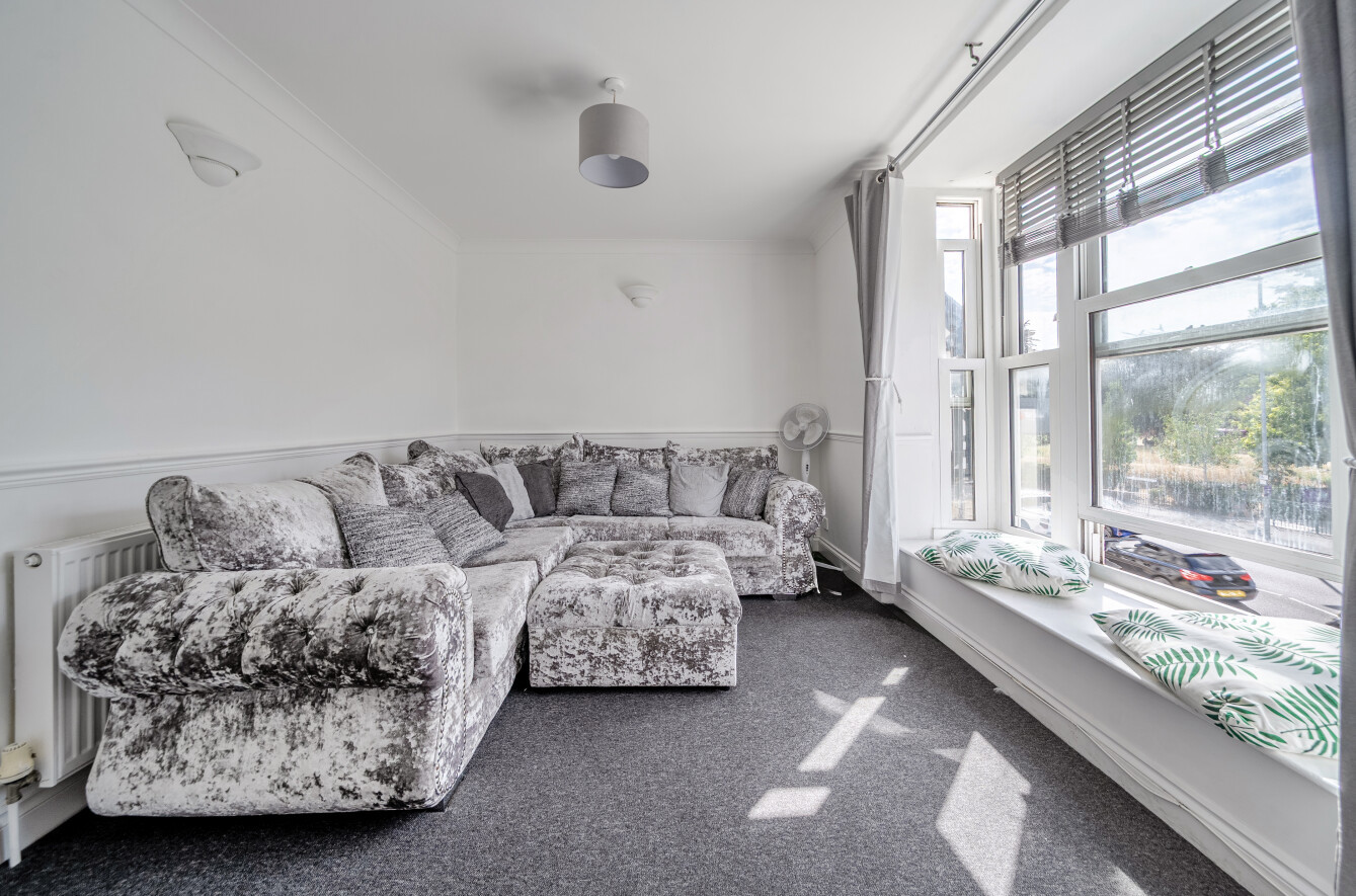 2 bedroom apartment to rent
