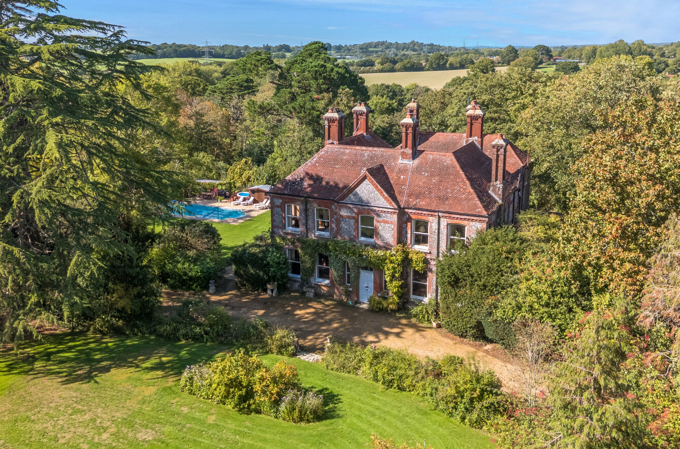 7 bedroom  detached house for sale