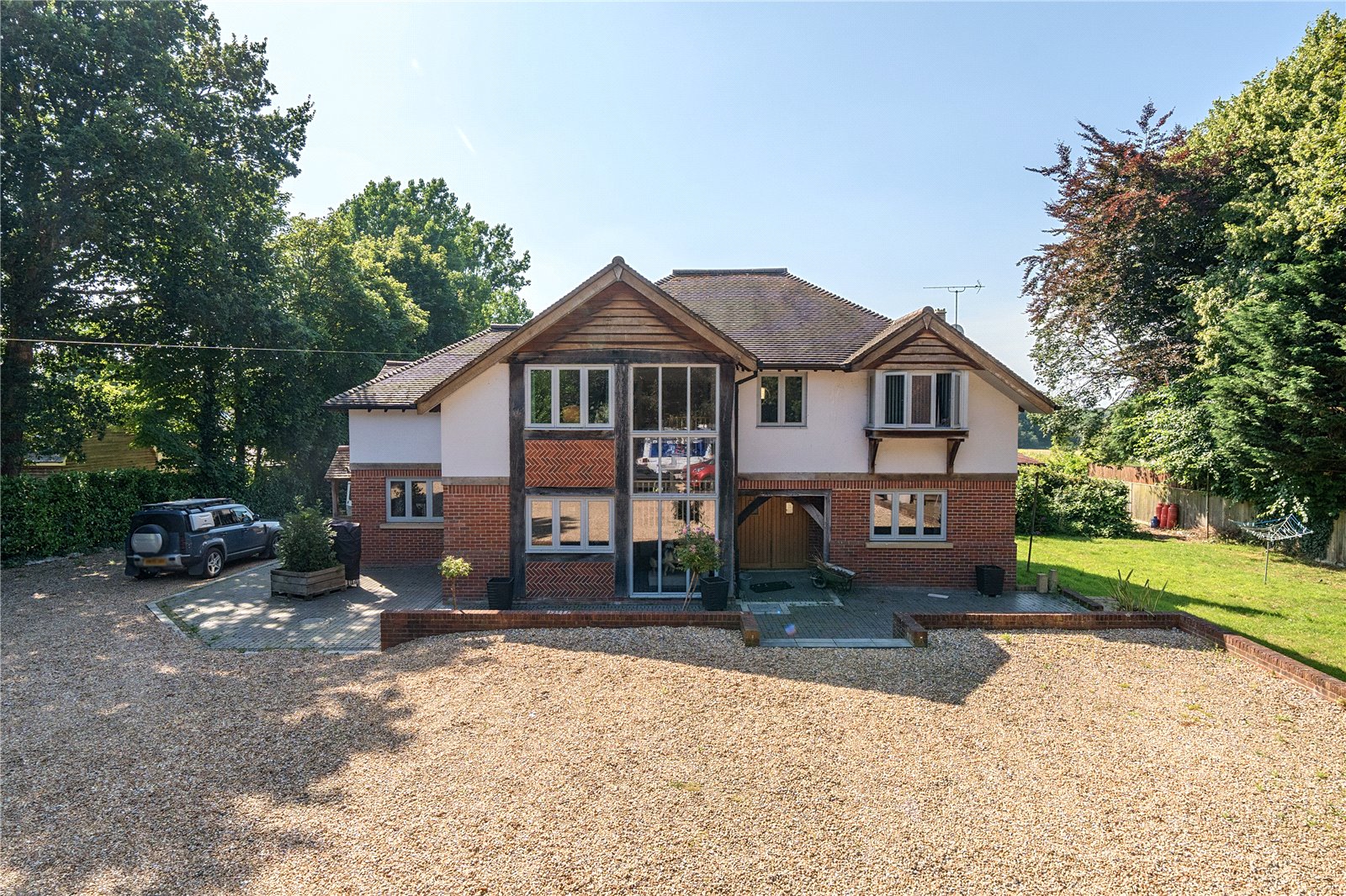 5 bedroom  detached house for sale