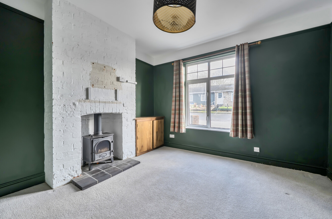2 bedroom semi-detached house for sale