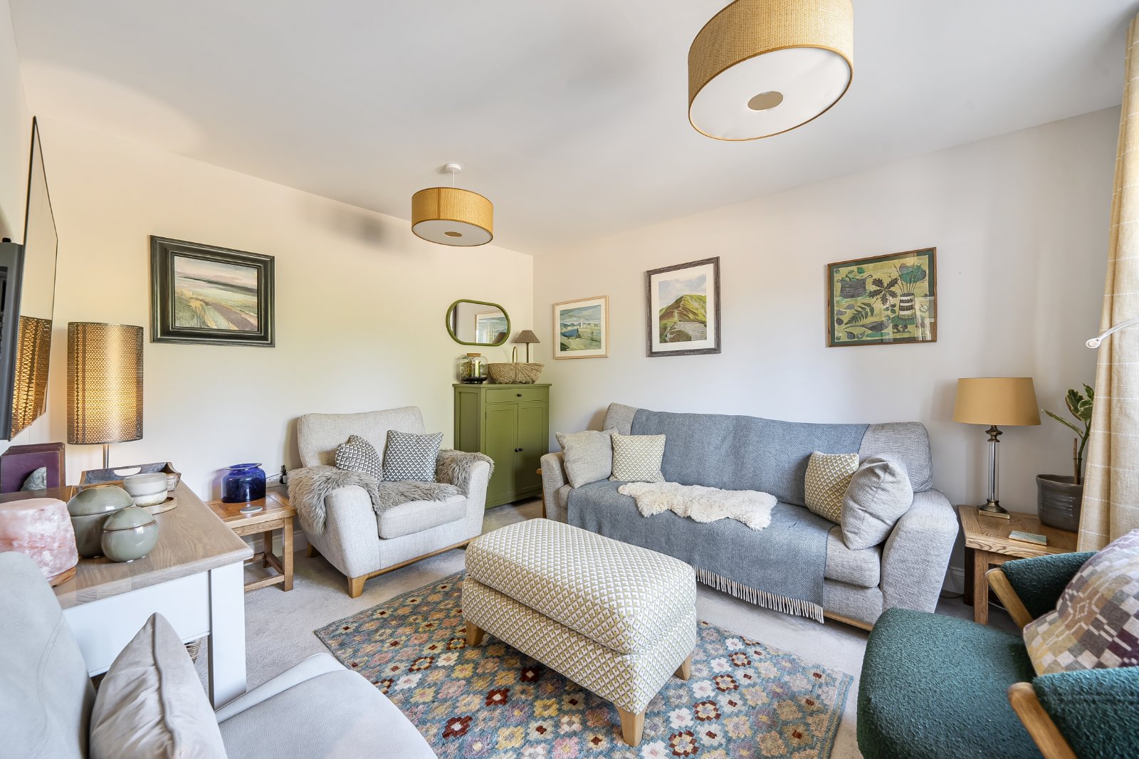 4 bedroom  detached house for sale