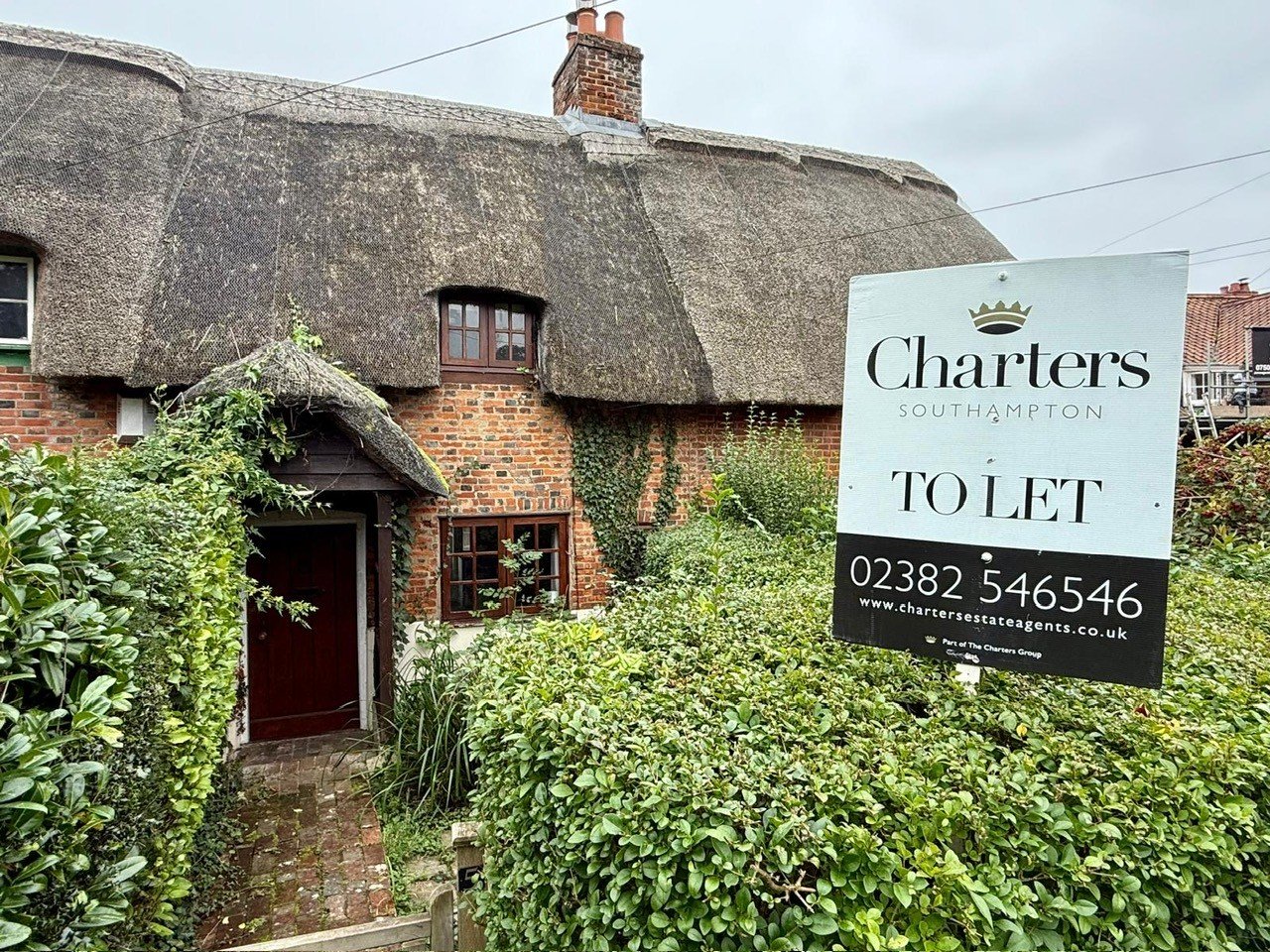 2 bedroom  terraced house to rent