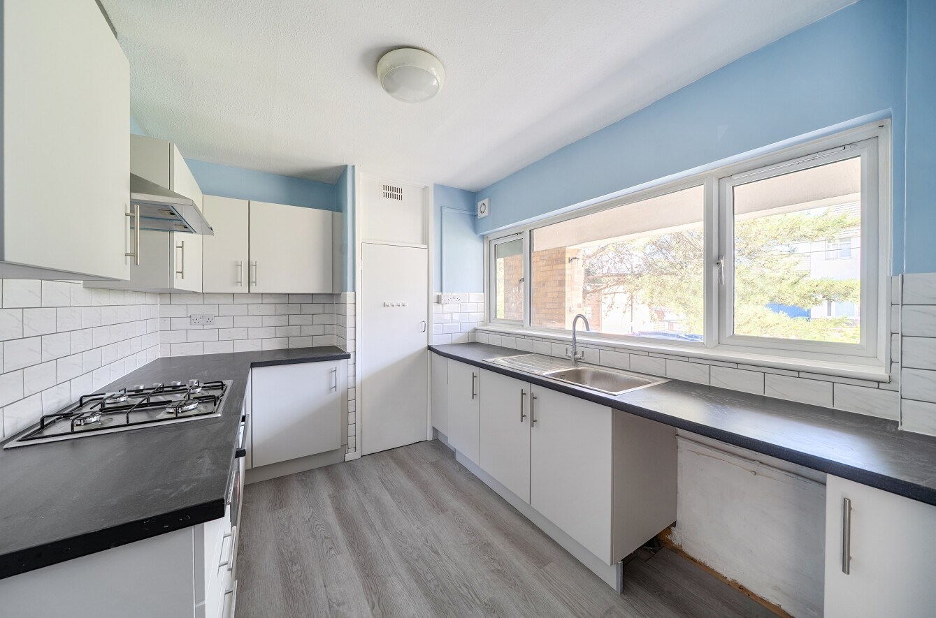 3 bedroom apartment to rent