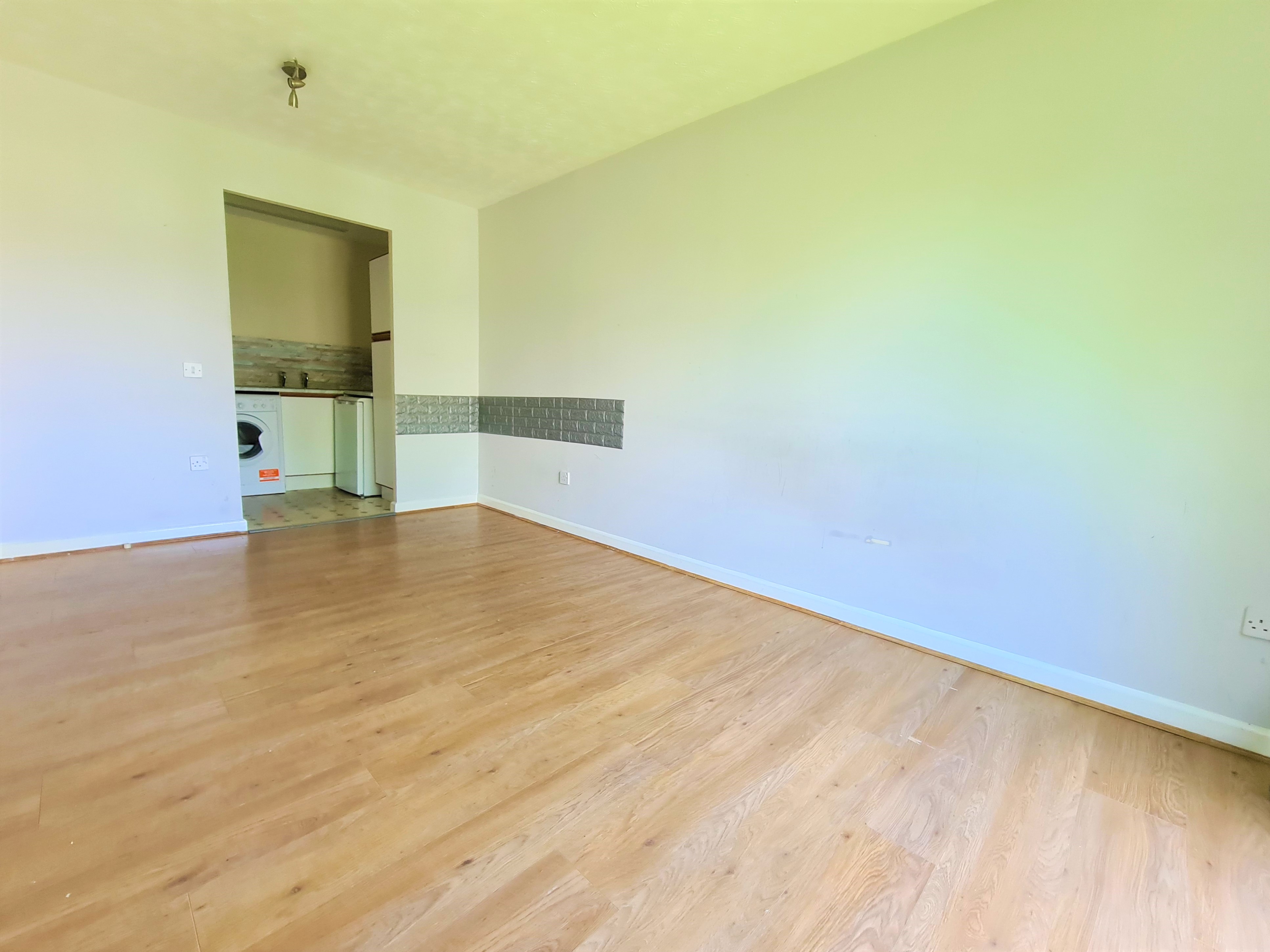 1 bedroom apartment to rent