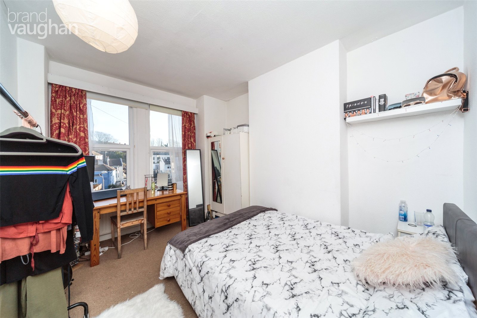 4 bedroom terraced house to rent